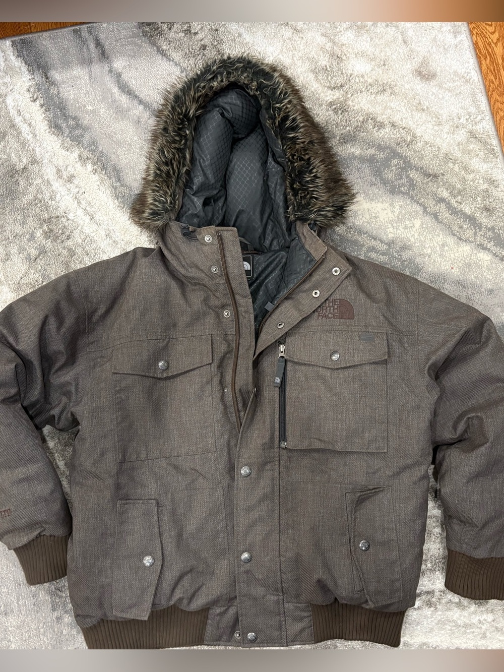 The North Face Gotham Jacket - Men's Medium
